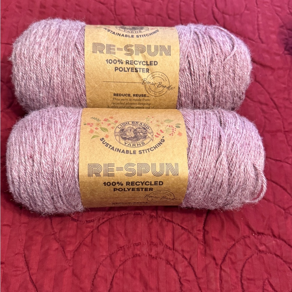 Lion Brand Re-Spun Yarn in Blush